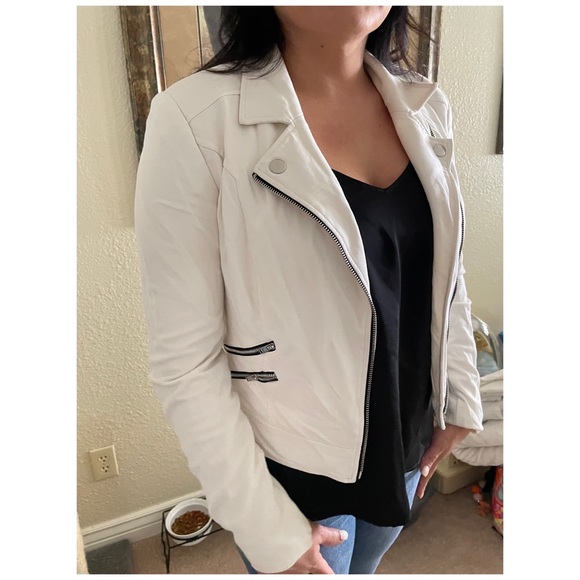 Bebe jacket - Picture 4 of 6